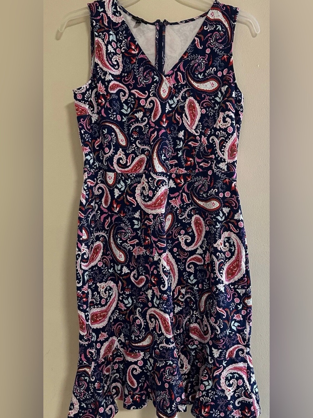 Talbots Blue & Pink Paisley Floral Large V Neck Sleeveless Dress Ruffle Hem